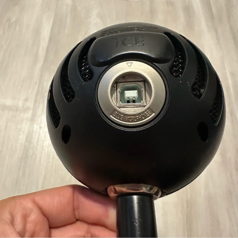 Blue Snowball iCE Condenser Microphone Black Color
